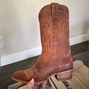 BNWT Tecovas Jamie in Scotch Goat - Women’s size 7.5